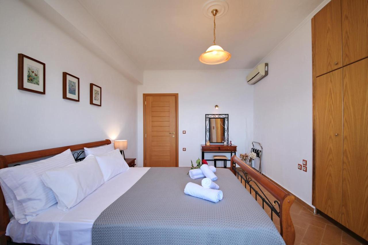 Villa Margini, Aegean Views , Pool Villa, Skopelos Extérieur photo