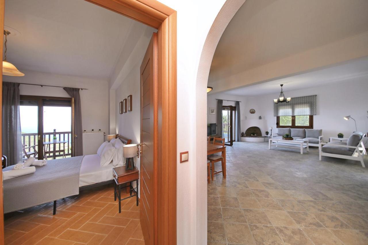 Villa Margini, Aegean Views , Pool Villa, Skopelos Extérieur photo
